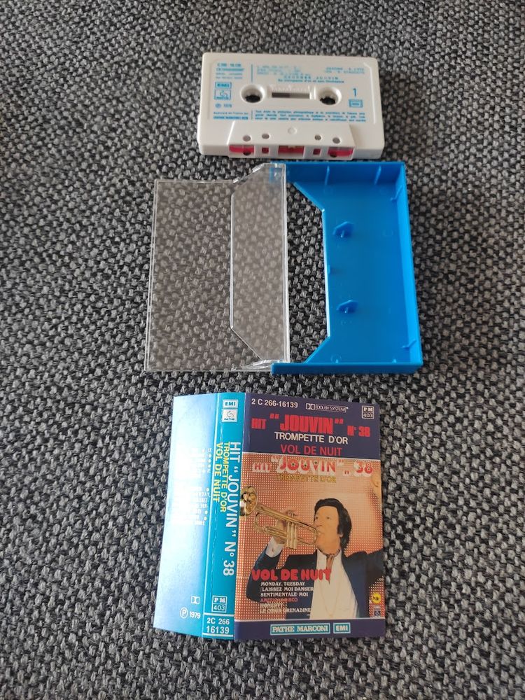 M (80) - Trompette d'or ? Vol de nuit   Jouvin   0 Paris 13 (75)