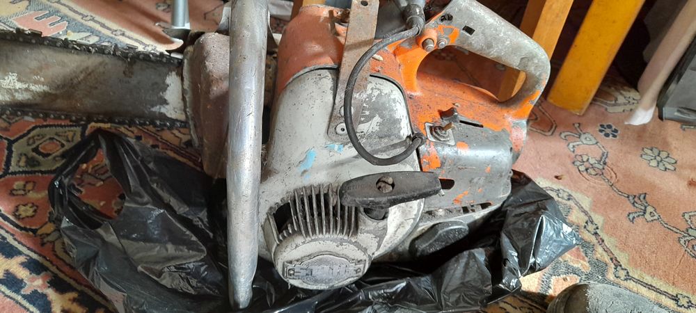 Tron�onneuse stihl 08 de collection 180 Bouzonville (57)