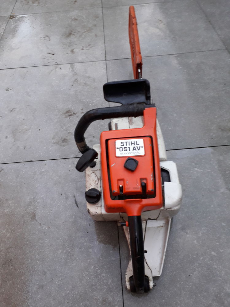 Achetez tronconneuse stihl quasi neuf, annonce vente à Frévent (62) WB171276509