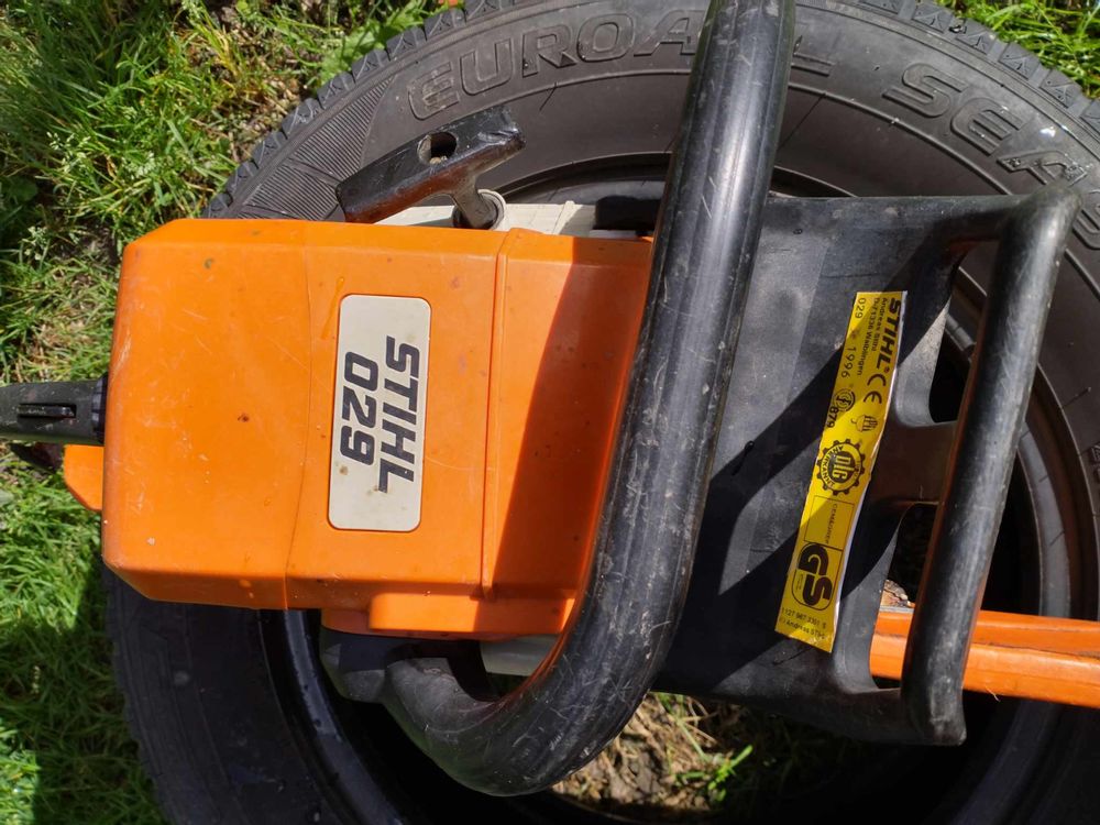 Tron�onneuse STIHL 400 Chantelle (03)