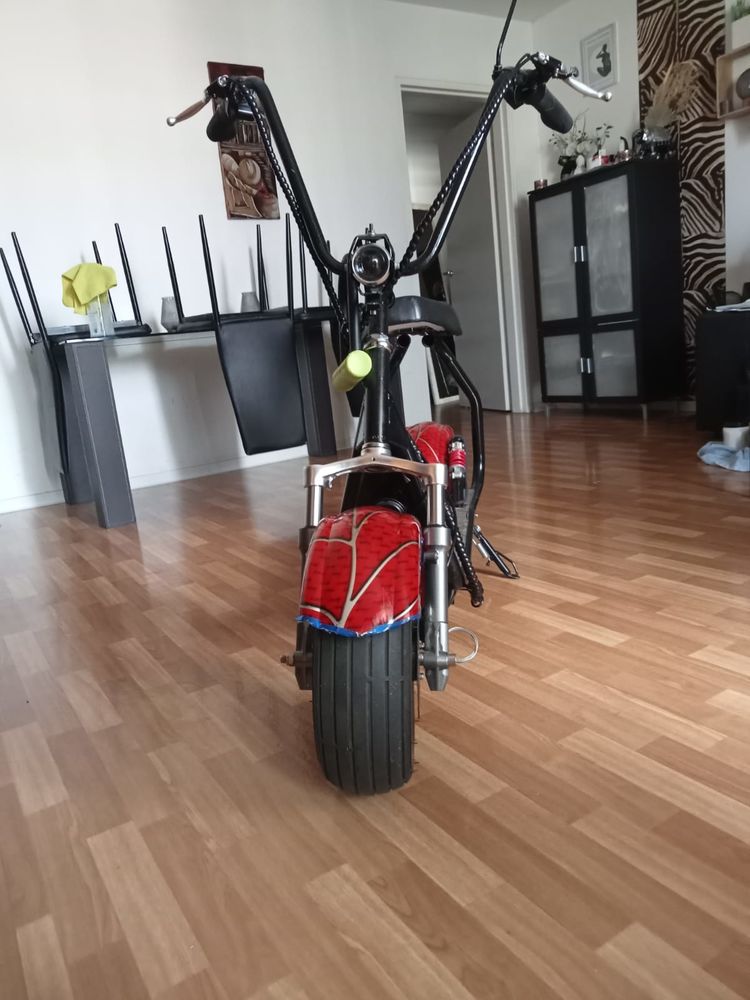 Trotinette �lectrique chopper exclusive collector 1500 Clamart (92)