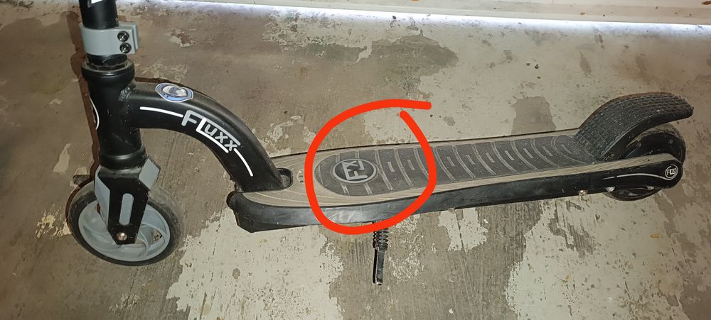 TROTINETTE ELECTRIQUE A PIEDS 50 Terminiers (28)