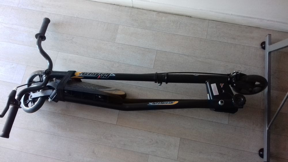trotinette 3 roues pliable 0 Grande-Synthe (59)