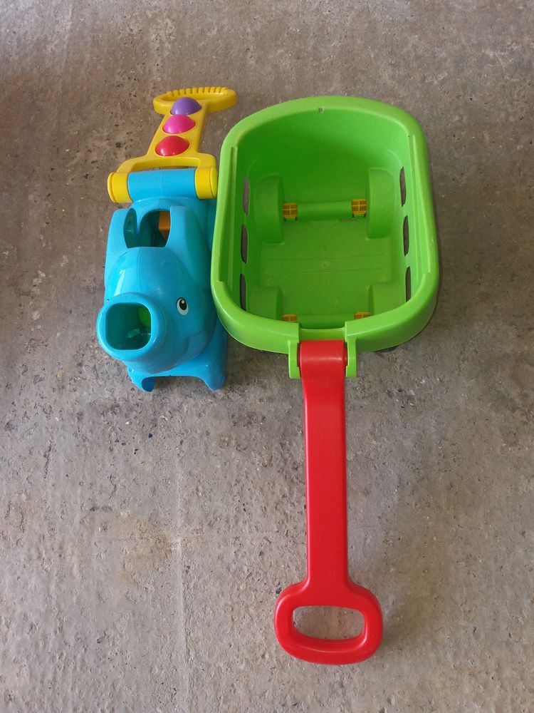 trotteur  + moto  . 5 Faverolles (80)