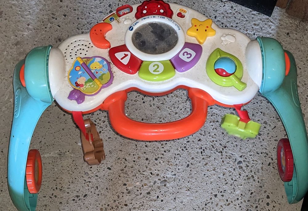 Trotteur  musical 20 Colmar (68)