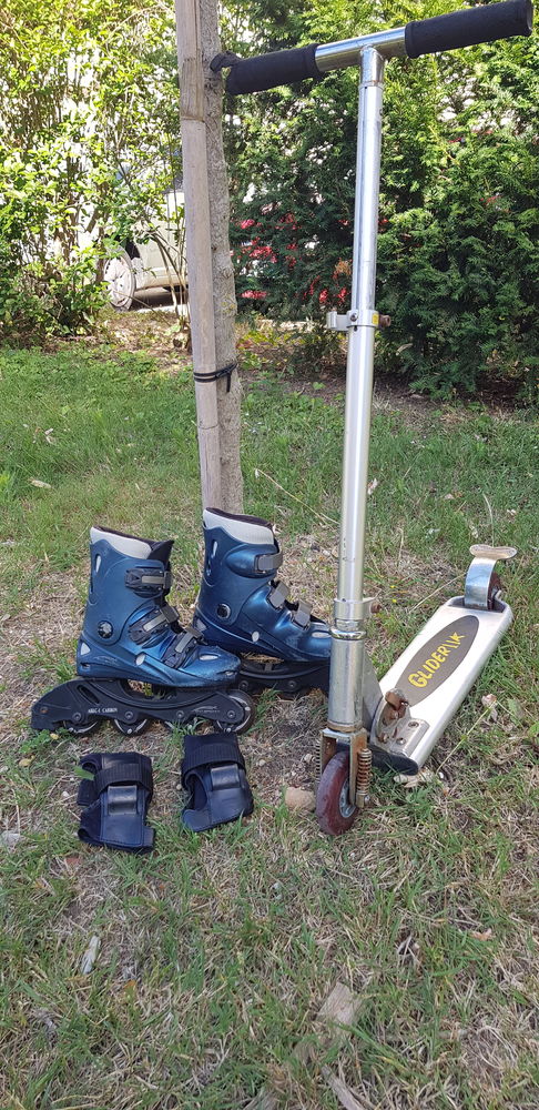 TROTTINETTE en aluminiu+ protections + roller bleu taille 34 0 Wissous (91)