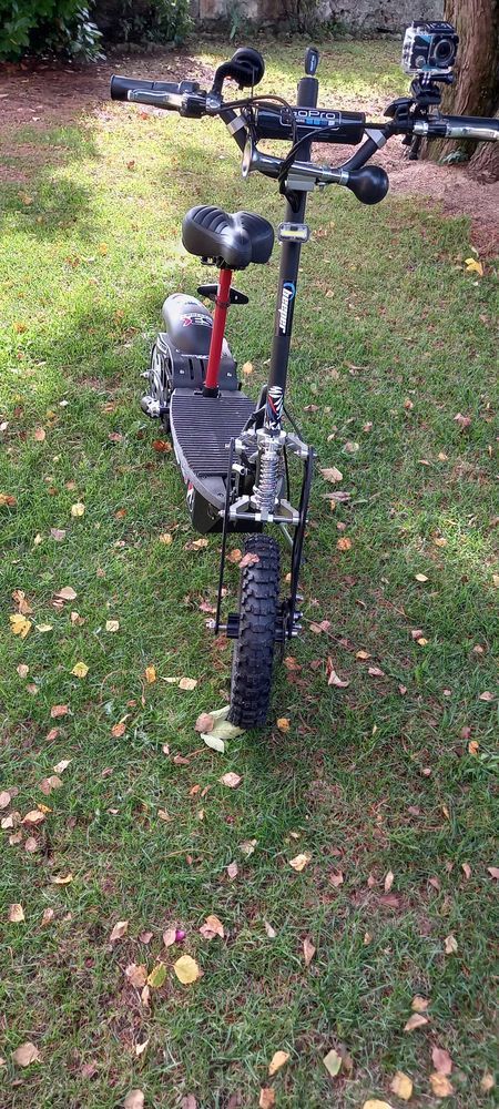 Trottinette  �lectrique  1000 watts. 650 Craponne-sur-Arzon (43)