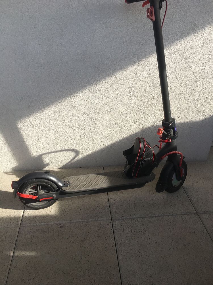 Trottinette �lectrique avec double batterie 300 Antibes (06)