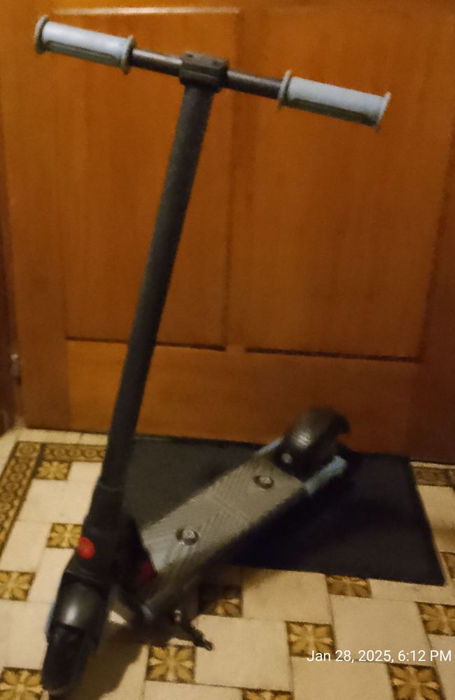 Trottinette �lectrique Excellent �tat 70 euros 70 Oisemont (80)