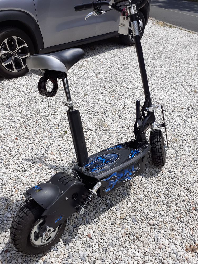 Trottinette �lectrique 300 Haute-Goulaine (44)