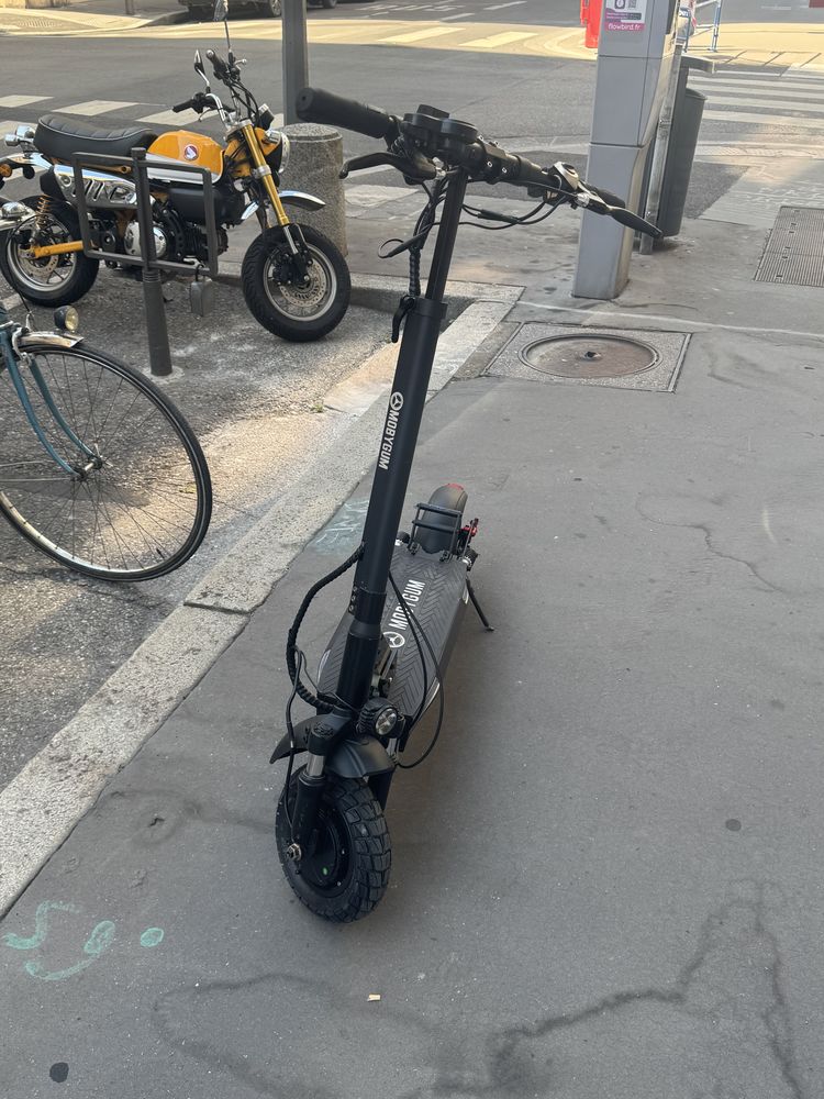 Trottinette �lectrique 700 Vienne (38)