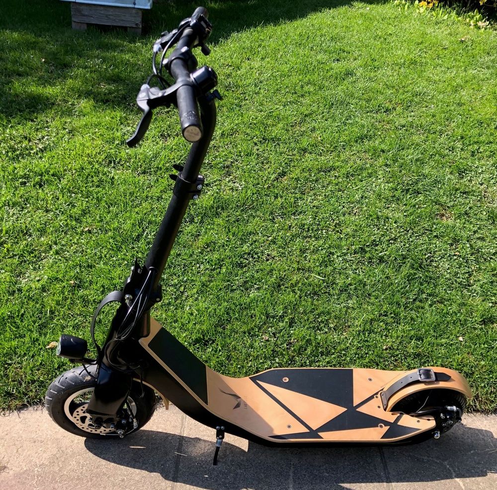 TROTTINETTE LAB'ELLE VELOCE 700 Verrens-Arvey (73)