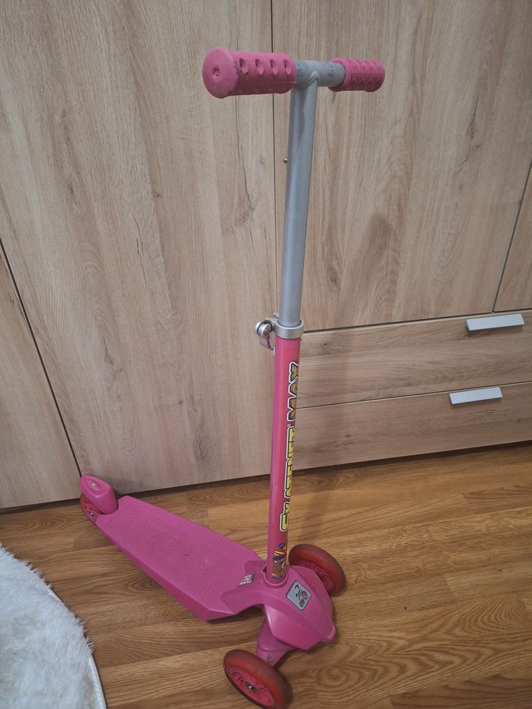 Trottinette junior capacit� jusqu'� 100 kilos 20 Compi�gne (60)