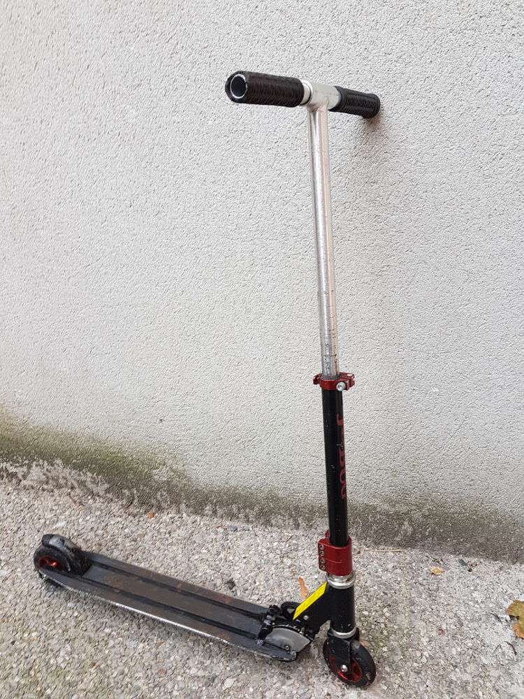 Trottinette patinette enfant ado adulte 40 Paris 12 (75)