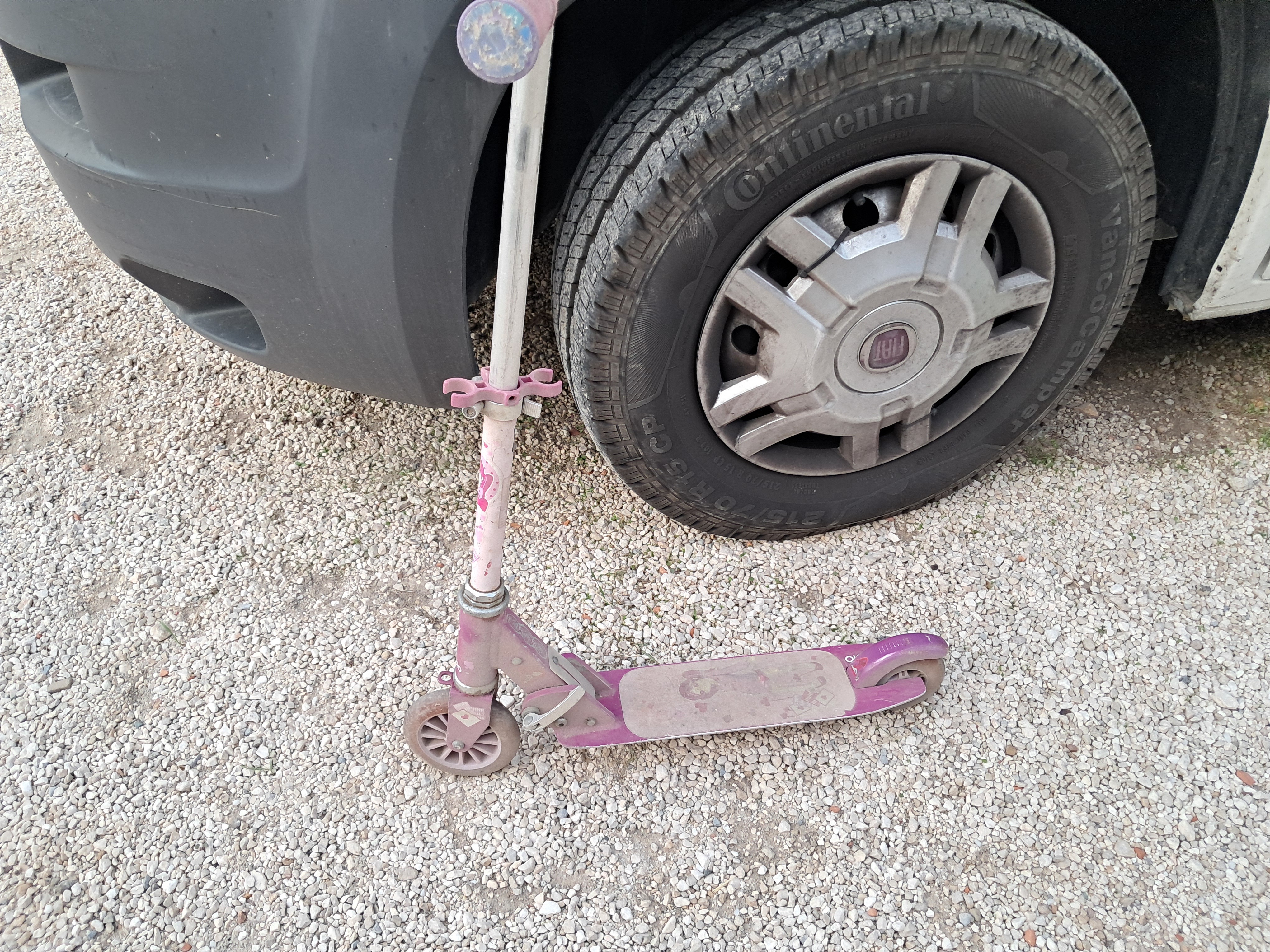 Trottinette Rose pour filles 10 Marseille 11 (13)