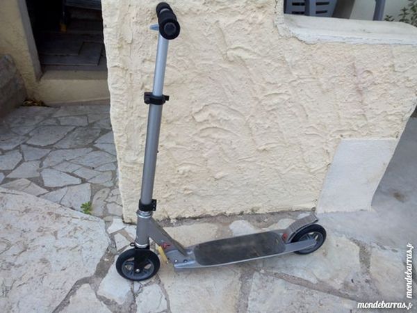 trottinette 15 Istres (13)