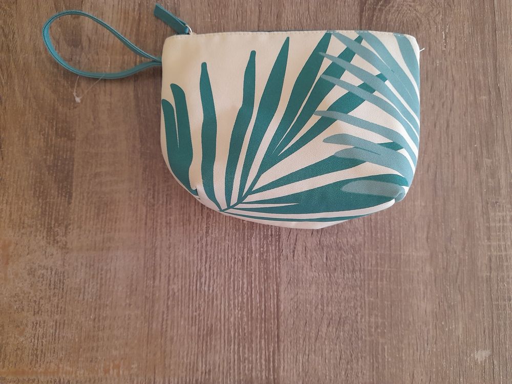 Trousse feuillages isotherme 3 Tours (37)