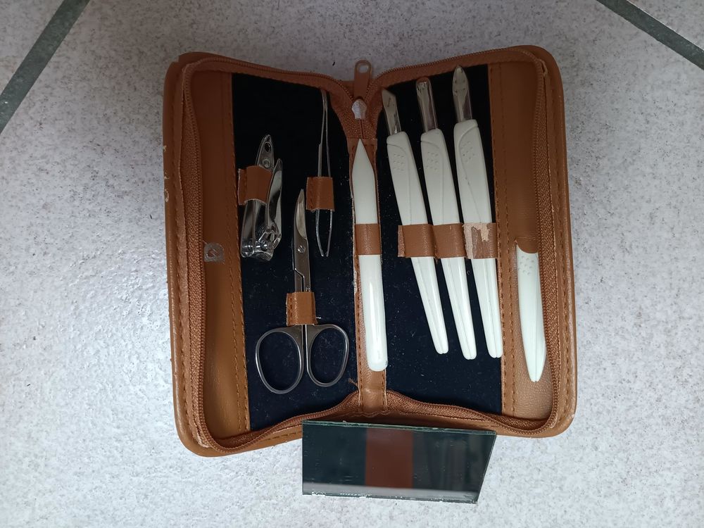 Trousse manucure 5 V�lizy-Villacoublay (78)