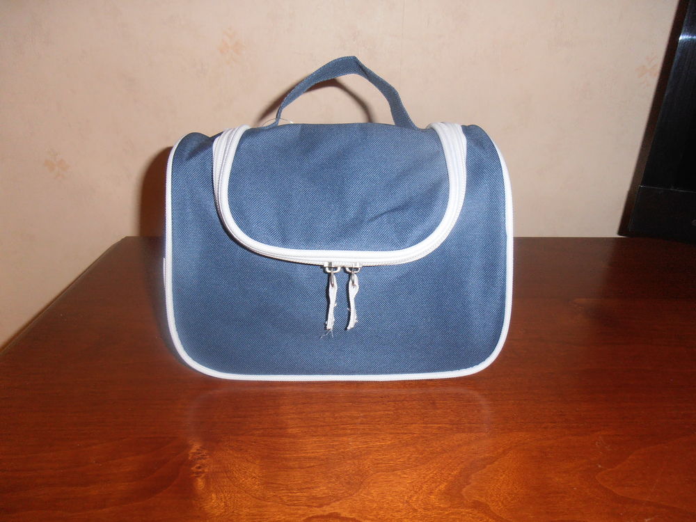 Trousse ray�e (42) 5 Tours (37)