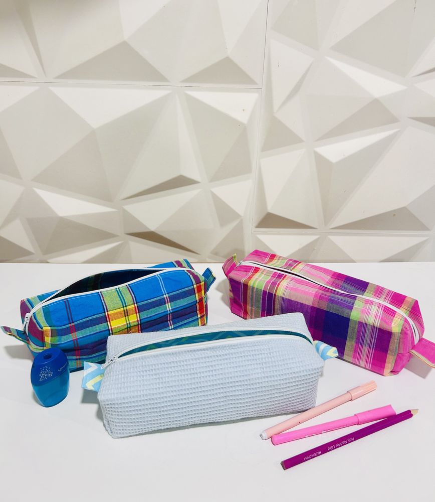 Trousse rectangulaire d'�cole 12 Saint-Fran�ois (97)