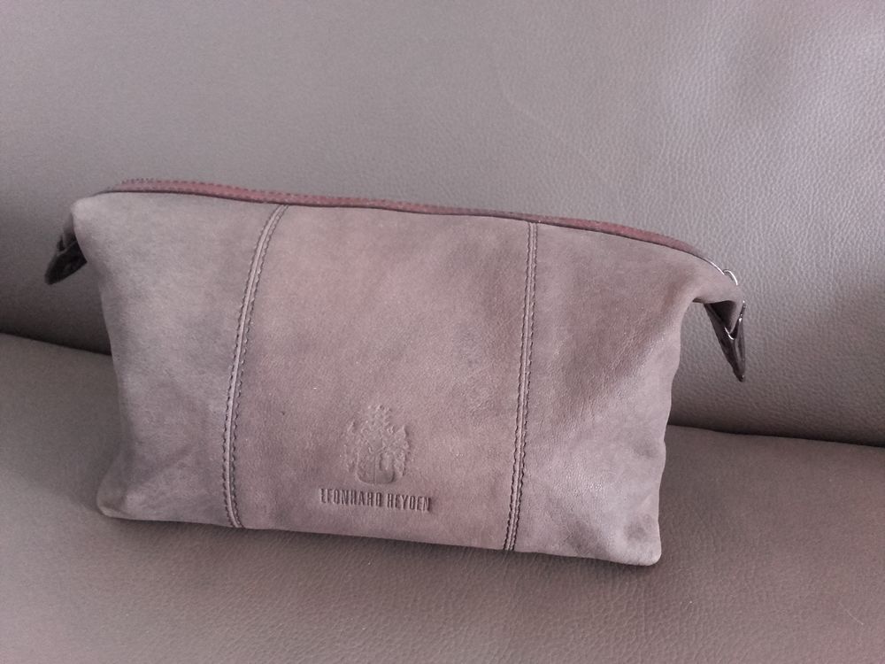Trousse de toilette en cuir camel brun LEONHARD HEYDEN 25 Dijon (21)