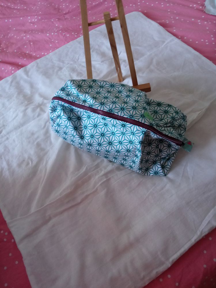 Trousse de toilette fait main
5 Charantonnay (38)