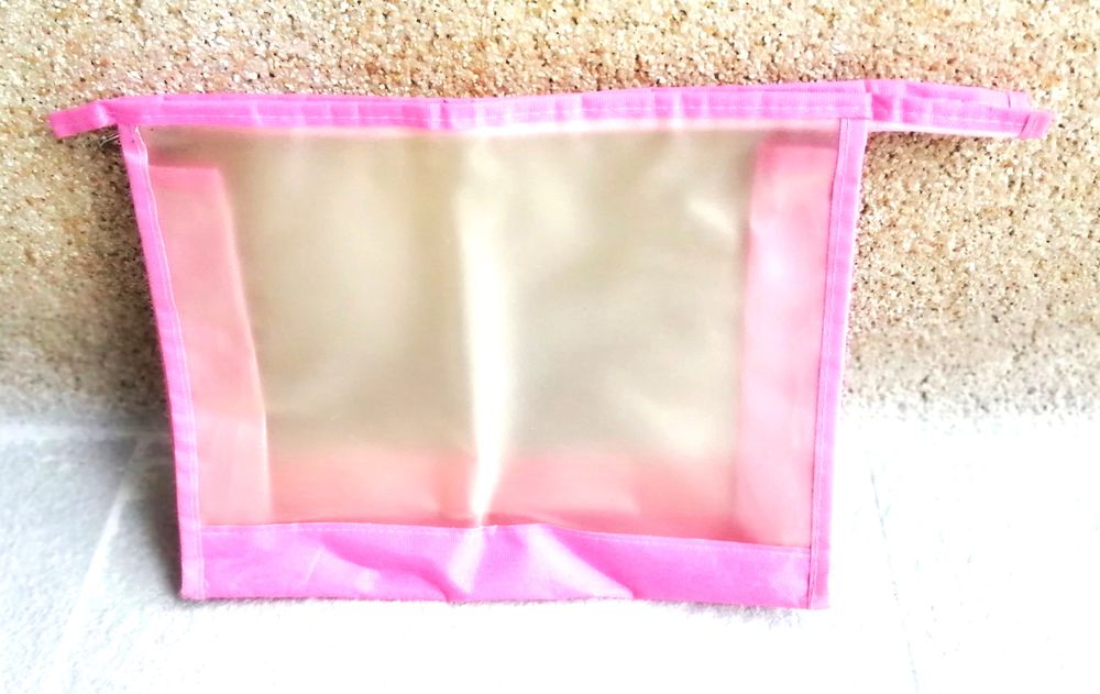 Trousse de toilette neuve 2 Puteaux (92)