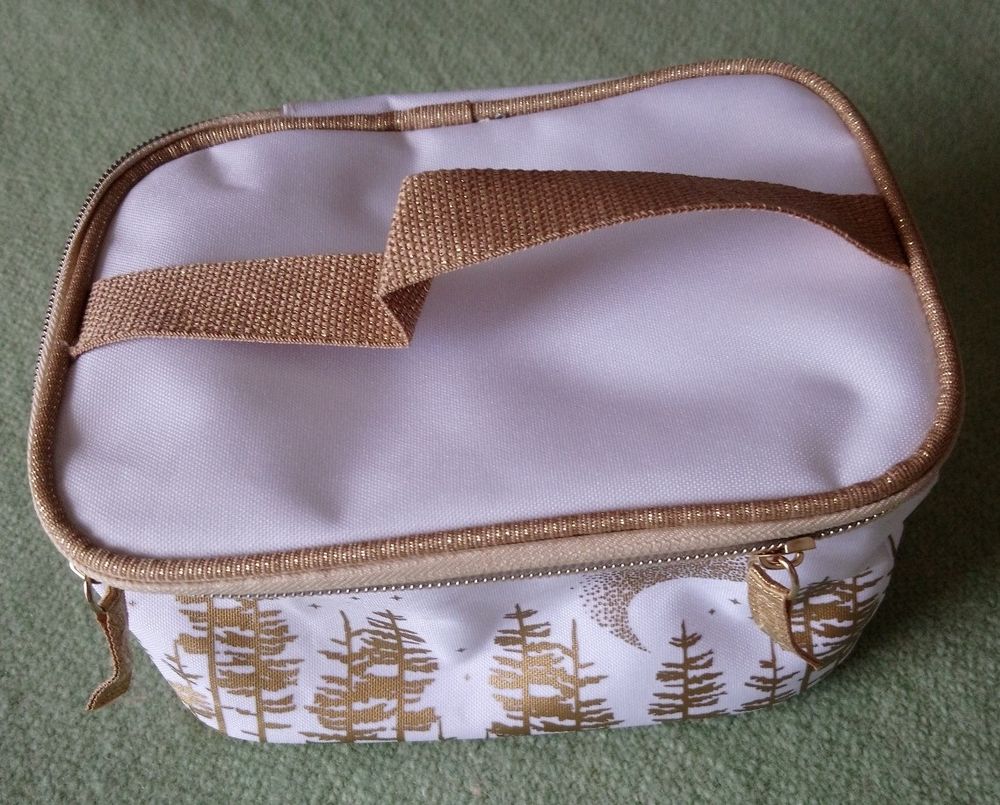 Trousse de voyage LBVYR 5 La Courneuve (93)