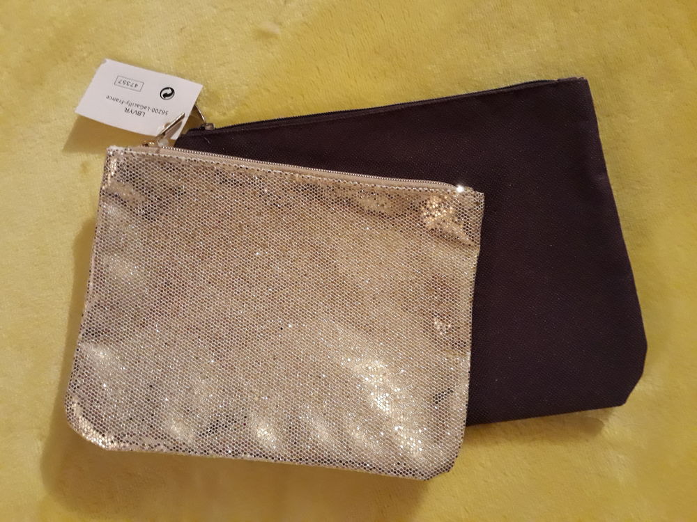 Trousses � maquillages (lot de 2) - NEUVES 2 Livry-Gargan (93)