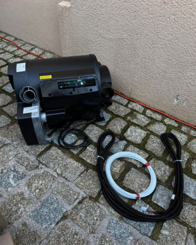 Truma combi D4E 1500 Lacanche (21)