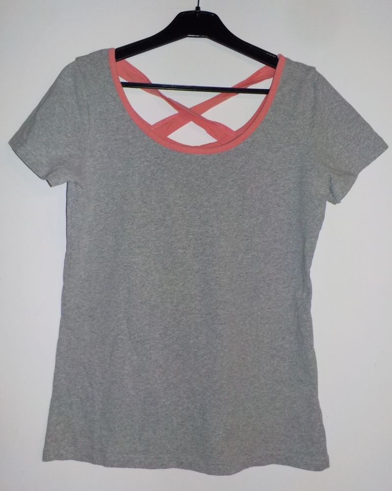 TSHIRT GRIS LISERE ROSE Fran�oise SAGET T38/40
5 Bubry (56)