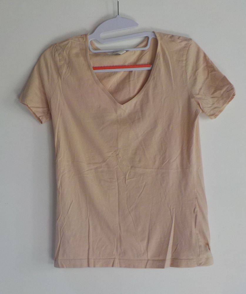 TSHIRT H&M TAILLE M COL V BEIGE 3 Bubry (56)