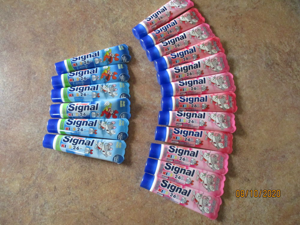 18 tubes dentifrice signal enfant neufs 5 Montreuil (93)
