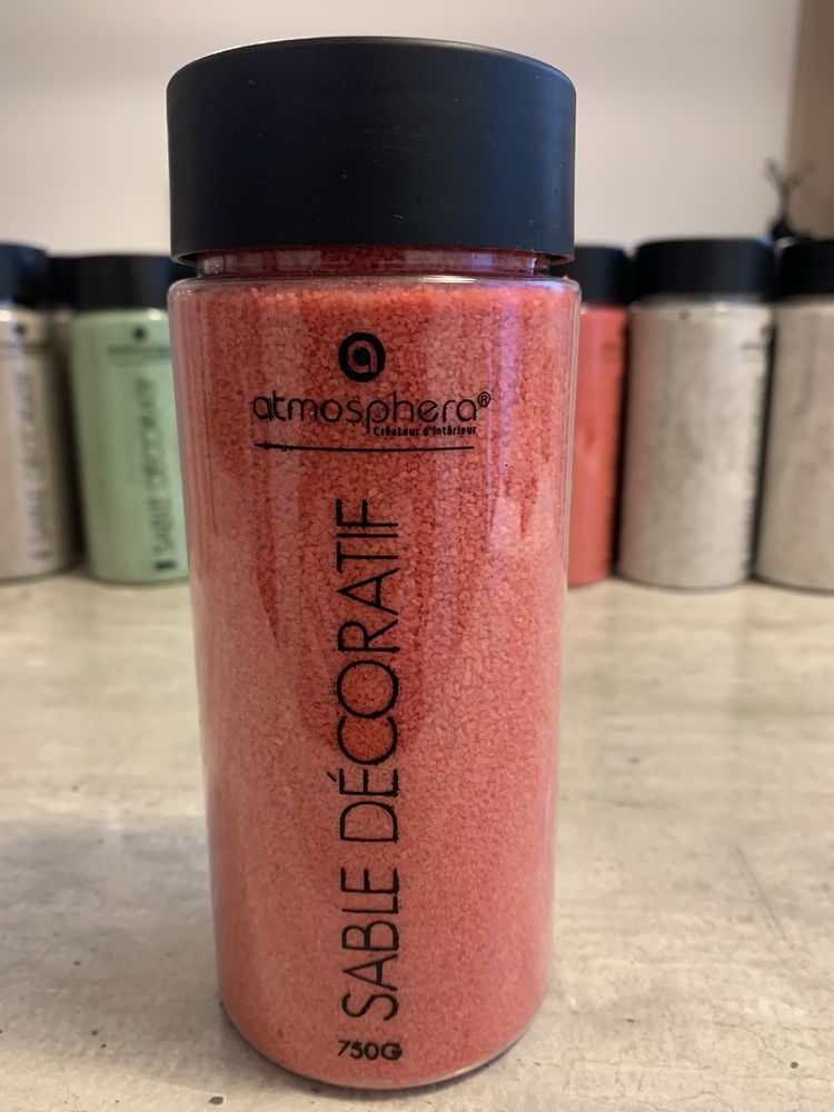 Lot de 30 tubes de sable d�coratif color� 80 Lyon 3 (69)