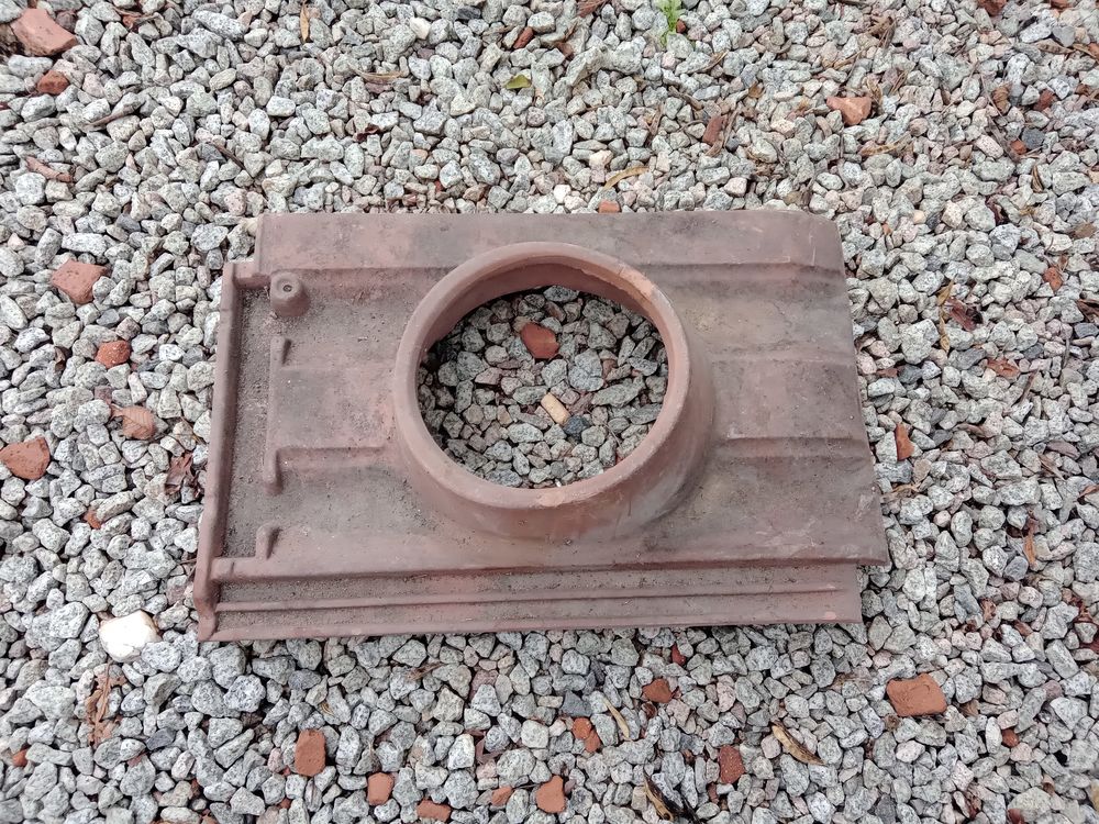 Tuile � douille 50 Panazol (87)