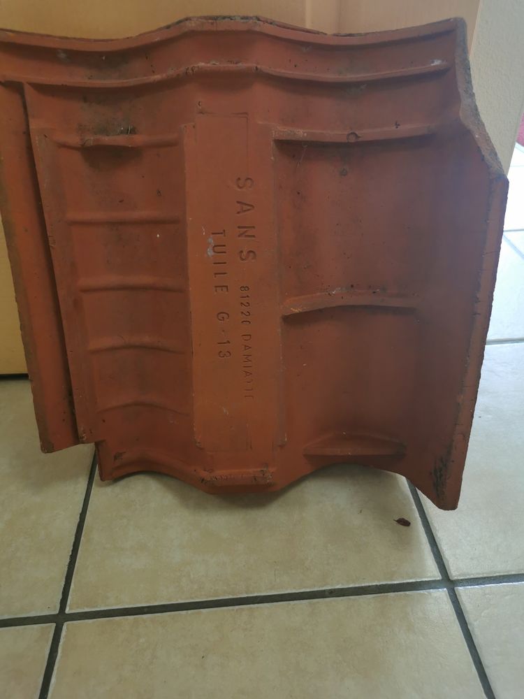 TUILE SANS G13 0 Pamiers (09)