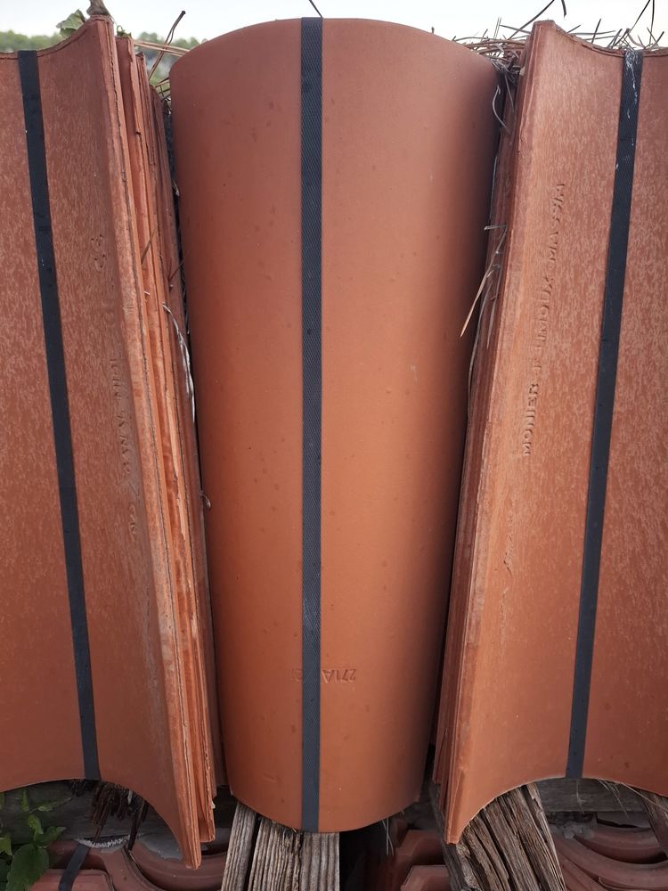 tuiles canal monier 135 �venos (83)