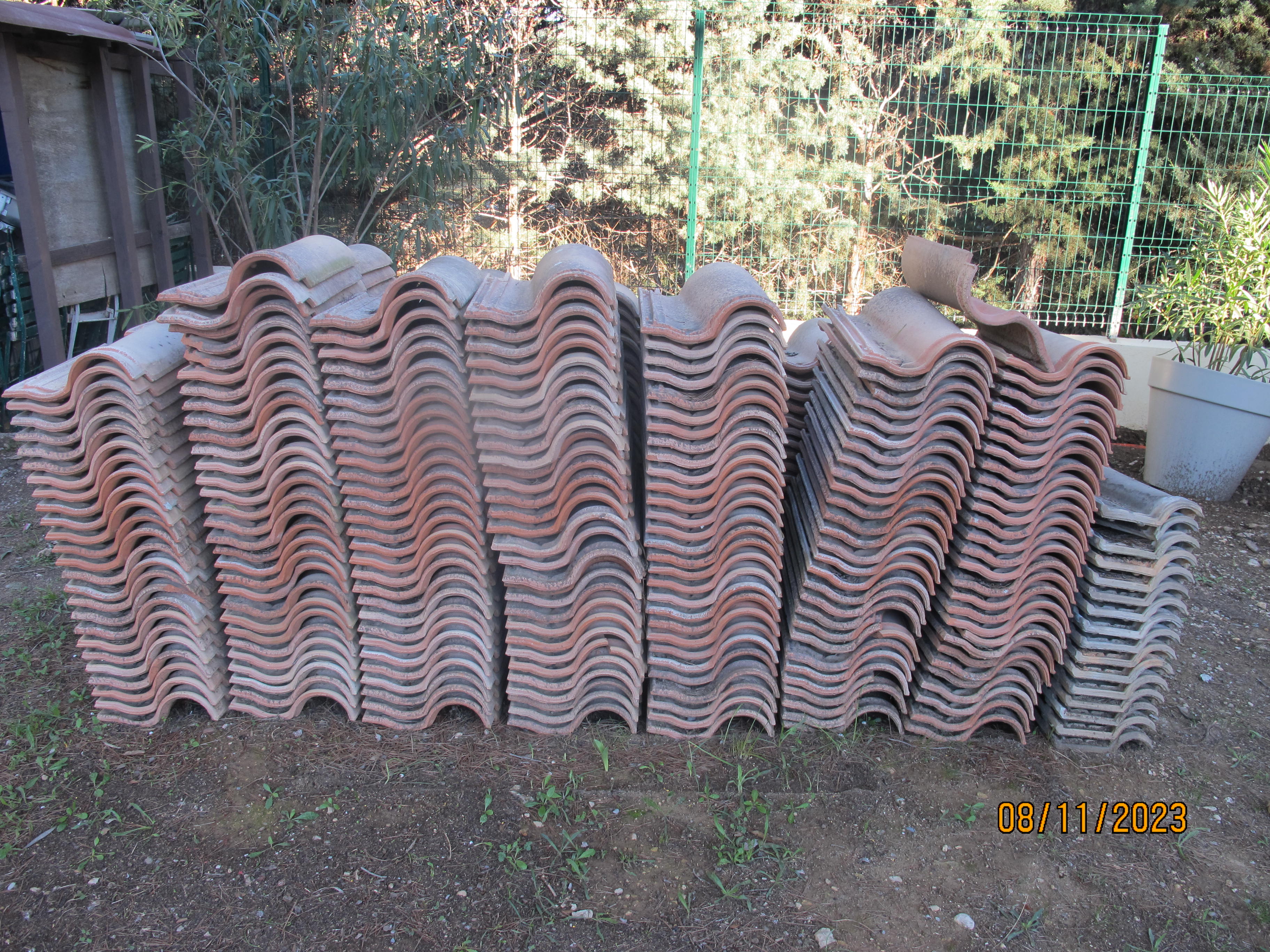 Tuiles double canal DLC10 Guiraud Fr�res 7 Lambesc (13)