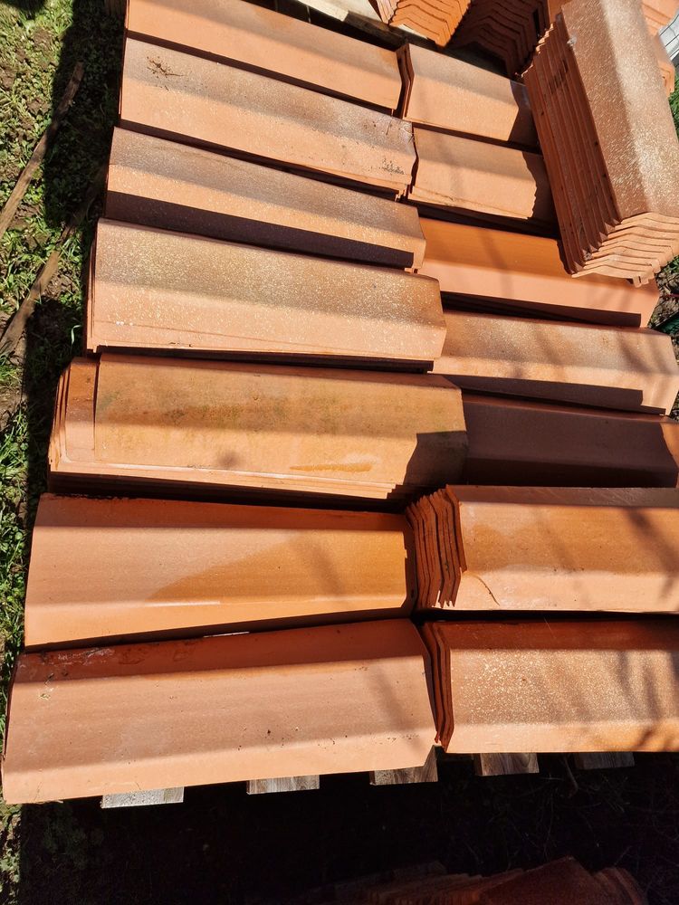 Tuiles fonds plats 48 0.9 Saint-Maixent-l'�cole (79)