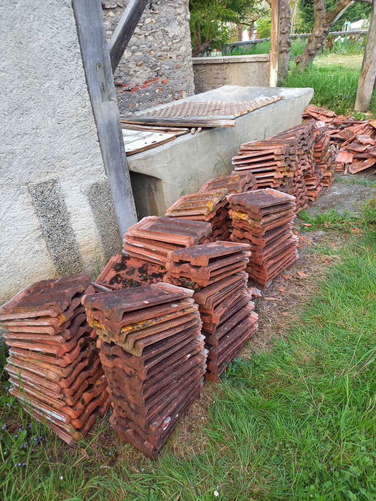 Tuiles de Marseille vieillies 2 Montr�jeau (31)