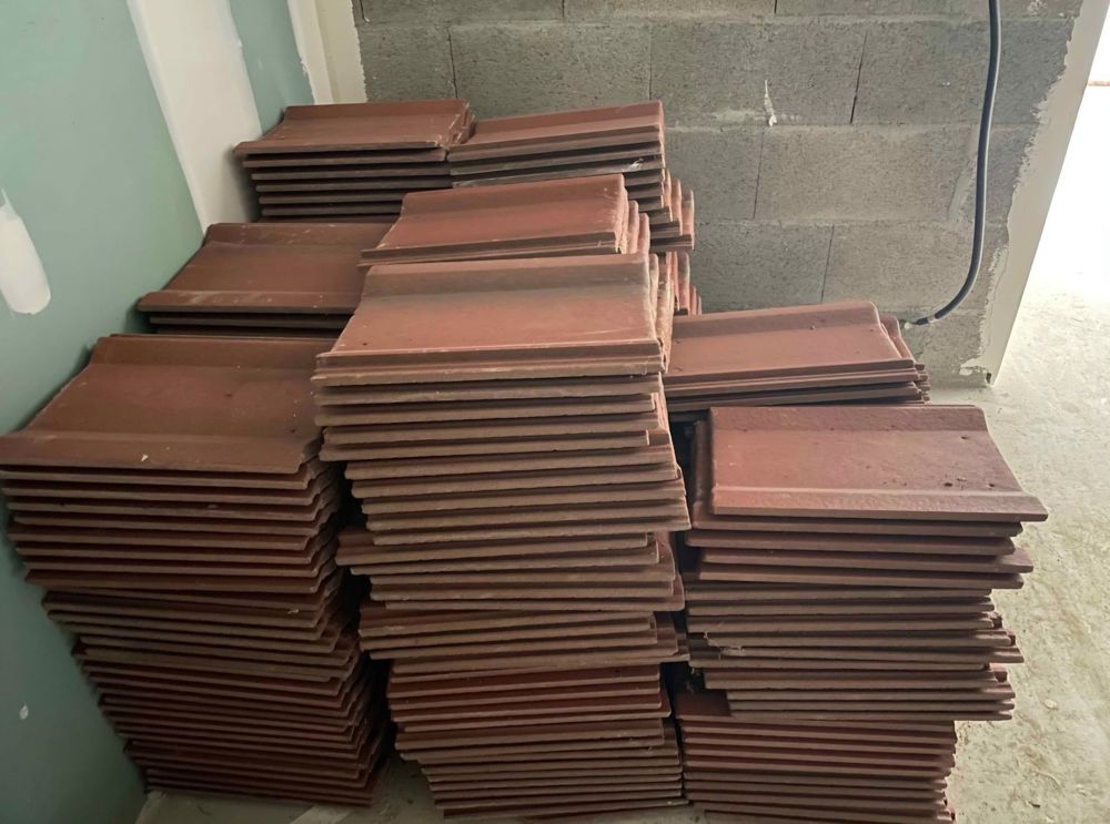Tuiles neuves 220 Beaumont (74)