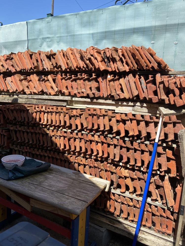 Tuiles rouges lots entiers 0 Vaux-le-P�nil (77)