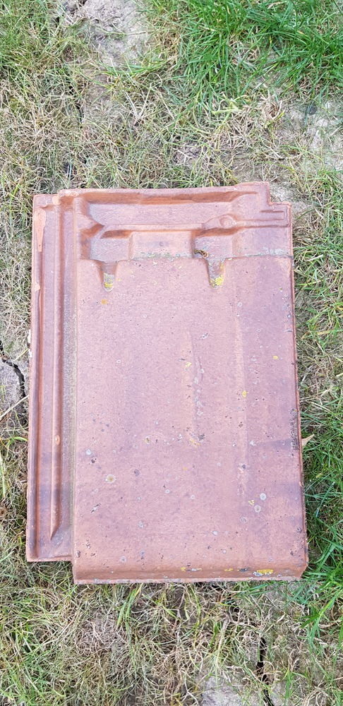 TUILES 350 Aubergenville (78)