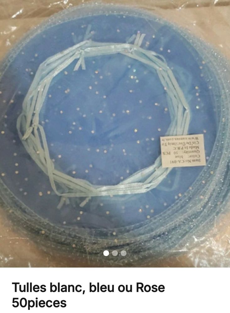 Tulles blanc 50 pi�ces 
Rose ou bleu
Avec brillant 10 Haguenau (67)
