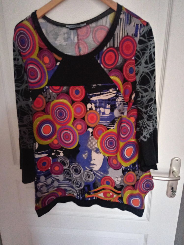 Tunique assymetrique 12 Saint-P�e-sur-Nivelle (64)