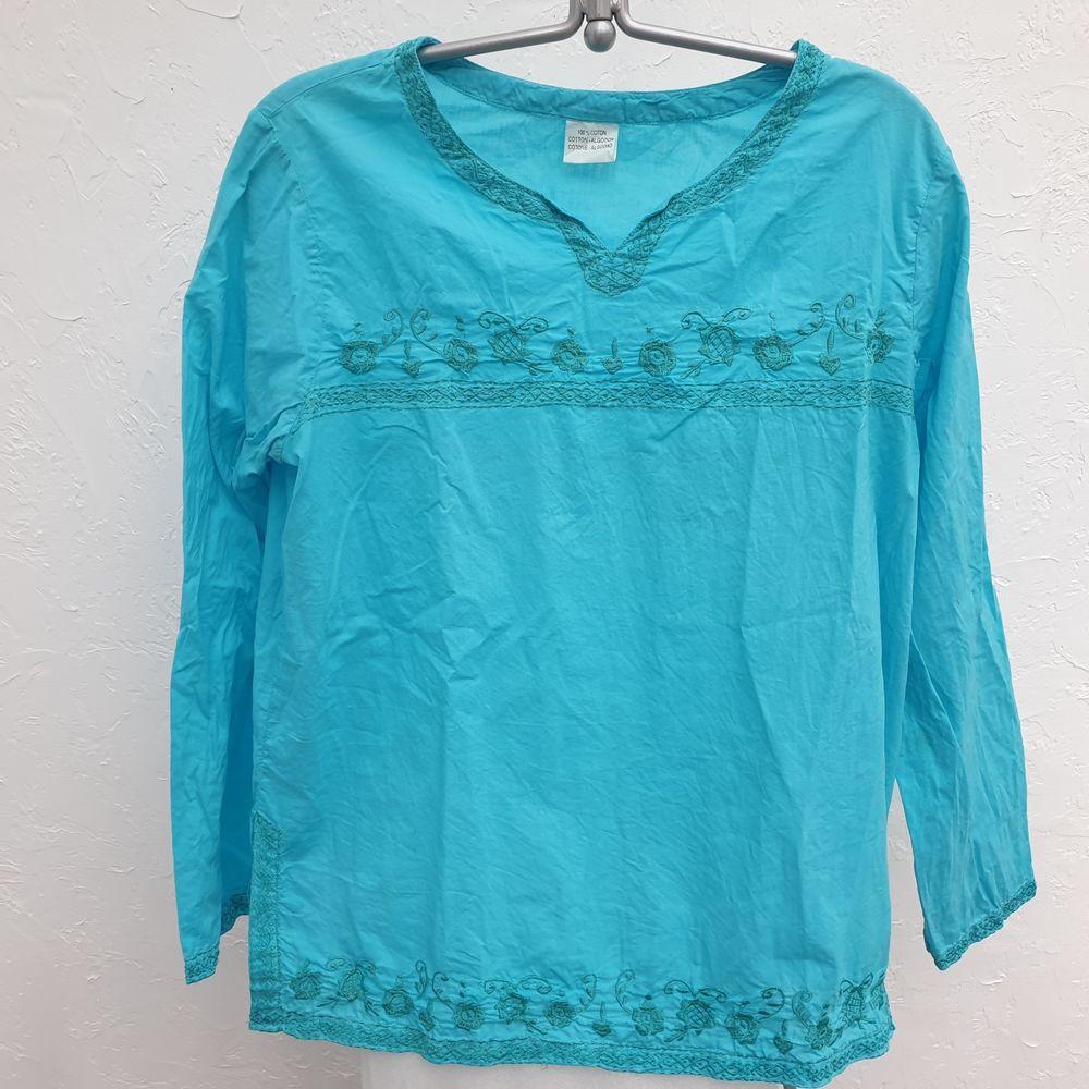 Tunique bleue brod�e T 38/40 9 Antony (92)