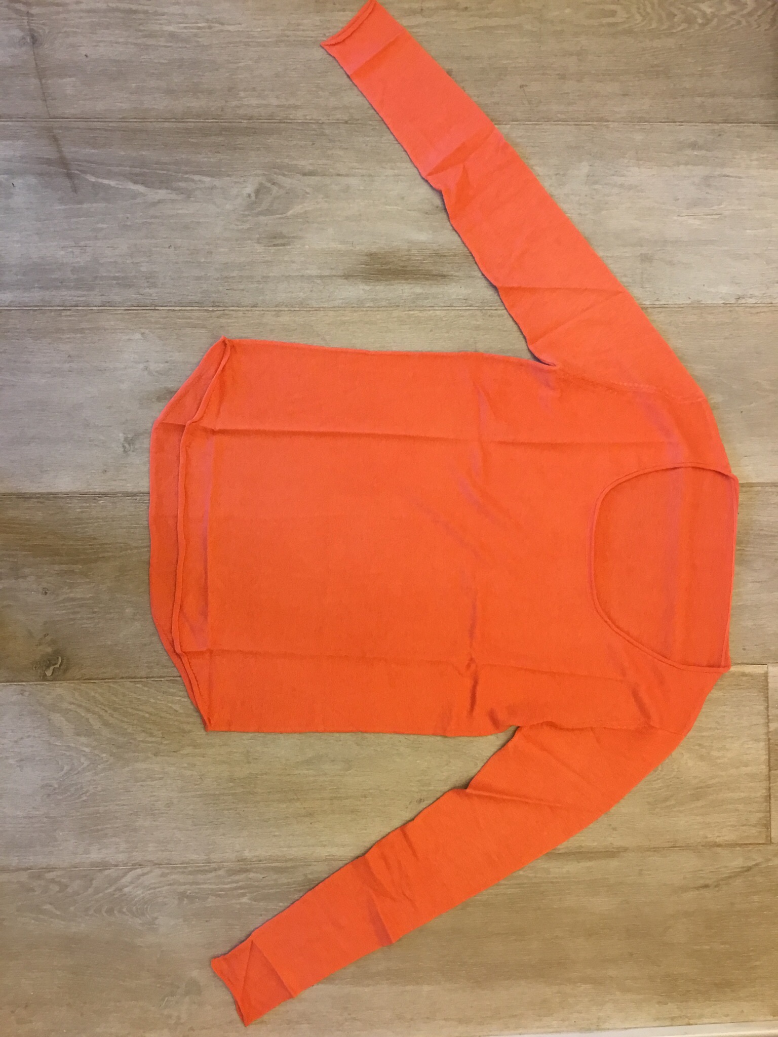 tunique 50/50 cashmere et soie neuve 155 Paris 9 (75)