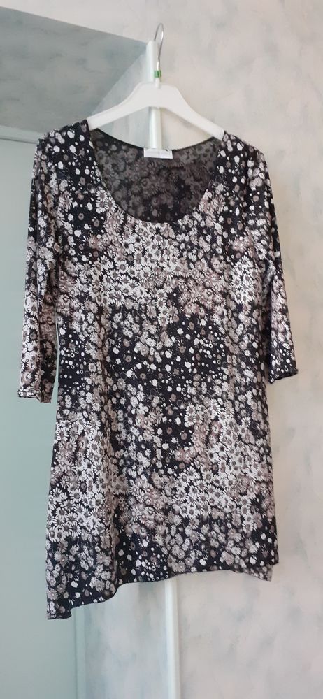 Tunique femme taille M 6 Grisolles (82)