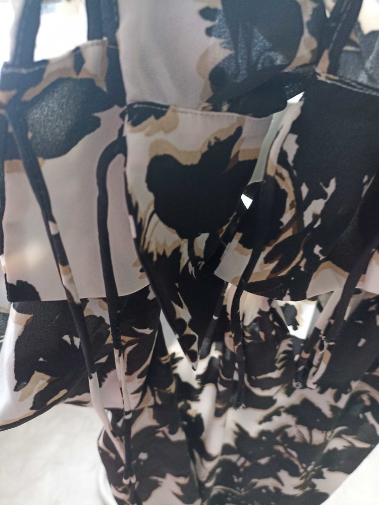 tunique l�g�re 13 Saint-Priest-la-Prugne (42)