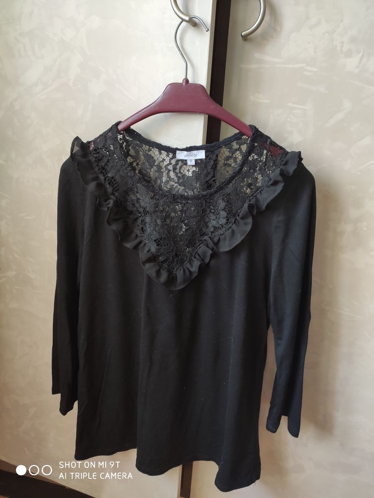 Tunique noir 14 Brioude (43)